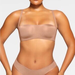 SKIMS Body Wireless Strapless Bra, color sienna, 36DD NWT